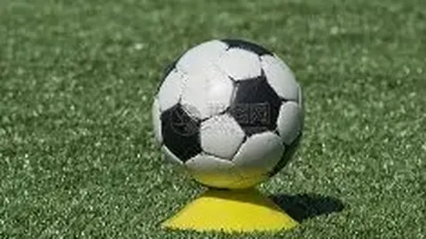 【爱心启航】2025140期双色球精准预测，复式8+2策略助你一触即发，赢取大奖不再是梦！