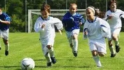 【全球彩市集结号】双色球26005期预测大放送：精准杀蓝攻略，赢彩有术！